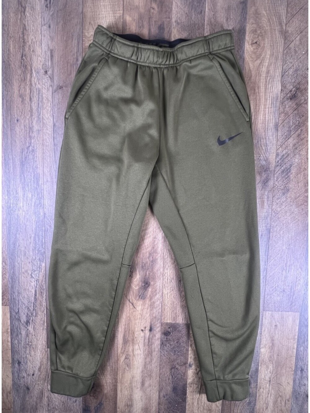 Nike Therma-Fit Training Pants Joggers Mens Sz Medium Army Green 932255-395 EUC